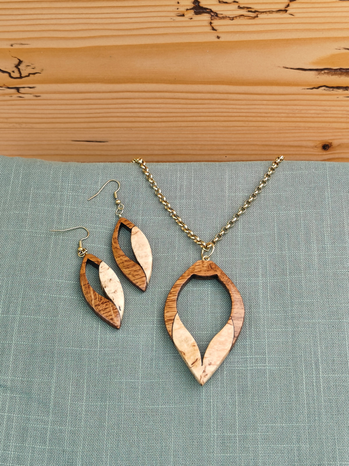 Shepherd of the Forest - Jewelry Set