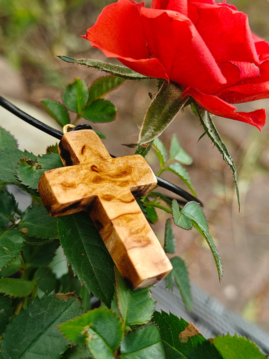 Curly birch confirmation cross (small)
