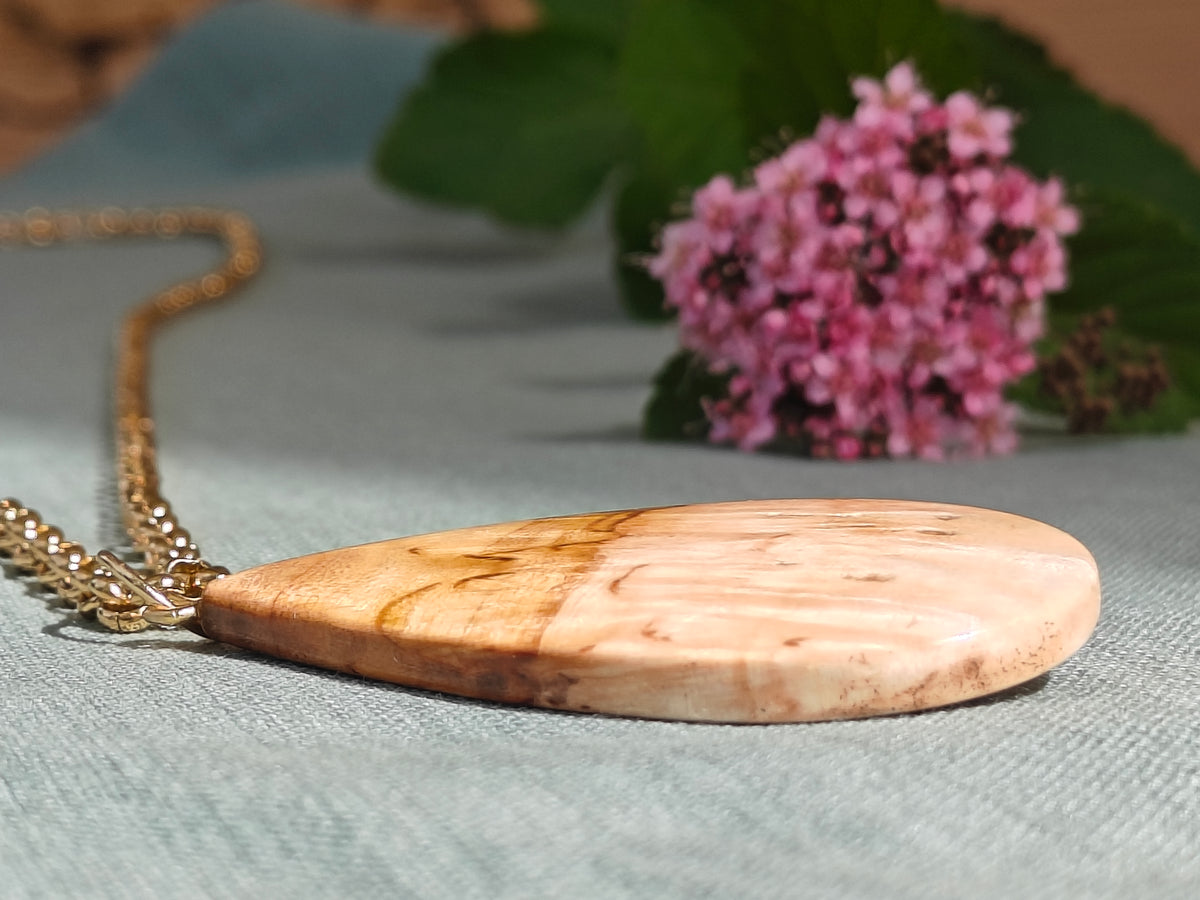 Visara - Necklace